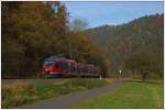 Der Talent-Triebzug 644 054 ist als RB83 nach Trier unterwegs, hier südlich von Kordel am 19.