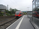644 533 kam als Re 22520 (Ulm hbf - Crailsheim) in den Bahnhof Aalen gefahren.