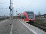 Hier 646 007-5 als RE3 nach Schwedt/Oder Hbf., bei der Ausfahrt am 11.12.2009 aus Angermnde.