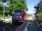 Hier 646 010-9 und 646 001-8 als RE6 nach Neuruppin West, bei der Ausfahrt am 5.6.2010 aus Neuruppin Rheinsberger Tor.