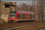 DB 646 013-2 fhrt am 29.01.2011 als RB 22 nach Potsdam Hbf am alten Stellwerk am Bahnhof Friedrichsfelde-Genshagener Heide vorbei.