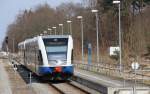 14.4.2013 Buddenhagen. UBB nach Ahlbeck kreuzt mit IC 2427 (aus dem aufgenommen wurde)