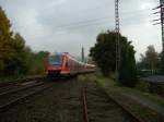 RE 57 nach Winterberg hat am 14.10.2008 soeben den Bahnhof in Arnsberg verlassen.