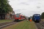 Derzeit erreichen die Triebzüge der Baureihe 648 nur zur Kieler Woche den Bahnhof von Schönberg (Holstein). Am 16.06.2012 steht 648 345 als RB nach Kiel Hbf bereit, nachdem  MaK 220061 des VVM einen Zug vom Schönberger Strand gebracht hat.
Ab Dezember 2014 besteht zwischen Kiel Hbf und dem Schönberger Strand ein Stundentakt mit Fahrzeugen der Baureihe 648. Dieses stündliche Angebot bezieht auch die Bedienung des Bahnhofs Schönberg sowie diverser anderer Haltepunkte bzw Bahnhöfe ein.