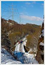 Ein Alstom Coradia LINT 41 der DreiLänderBahn als RB 95 (Au/Sieg - Betzdorf - Siegen - Dillenburg) überquert hier am 13.03.2013 kurz vor dem 32 m langen Mühlburg-Tunnel (wird auch