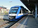 Ausfahrt VT 309 (VT 648 369) aus den Bahnhof Wernigerode in Richtung Goslar am 06.