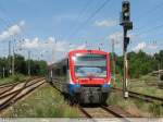 VT 650.08 verlsst Oranienburg in Richtung Templin, nchster Halt ist Sachsenhausen.