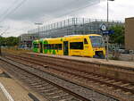 Ein RS1 (BR650) von der WEG, auf der Strohgäubahn am fährt in den Bahnhof Korntal ein.