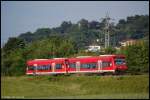 Zwei 650er sind am Abend des 03.06.08 als RE 22547 von Ellwangen nach Ulm Hbf unterwegs, aufgenommen am Km 76,8 der Remsbahn (KBS 786) kurz vor dem Hp Hofen(b Aalen).