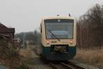 650 032-4 von Lauterbach Mole nach Lauterbach fahrend - 01.03.2015 - Dreischienengleis