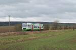 VT 317 der Erfurter Bahn (EB) am 9.4.2022 zwischen Pößneck und Oppurg auf dem Weg nach Leipzig