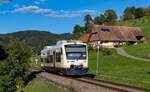 VT 508 als SWE 72230 (Oberharmersbach-Riersbach - Biberach(Baden)) bei Oberharmersbach 21.9.22