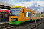 Oberpfalzbahn 650 666 steht in Schwandorf als RB27 nach Furth im Wald.