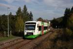 Den Hp Hohenleuben durchfhrt am 02.10.2012 VT319 der Erfurter Bahn als EBx37615 (Gera - Hof).