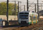 Vogtlandbahn VT 53 (95 80 0650 153-9 D-VBG) als EB 80627 aus Leinefelde, am 21.10.2012 bei der Einfahrt in Erfurt Hbf.