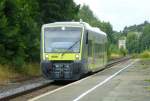 Der VT 650.701 fhrt hier am 7.Juli 2013 in den Bahnhof von oberkotzau ein.