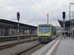 Der Agilis VT 650.735 steht hier am 12.10.2013 im Hofer Hbf zur fahrt nach Bad Steben