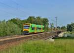 650 654 (VT 19) am 31.05.2015 auf der Isarbrücke bei Plattling.