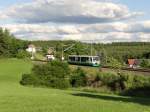 Ein 654 der Vogtlandbahn zusehen am 05.06.14 in Röttis/V.