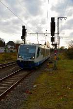 Gegenlichtaufnahme des VT 6.015/654 015-4 D-RTB der hier gerade als RB 39 nach Mönchengladbach Hbf in den Rheydter Hbf einfährt.