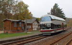 Doppelstock-Schienenbus 670 002 unterwegs auf der Elstertalbahn.