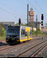 672 910 (DWA LVT/S) der Burgenlandbahn (DB Regio Südost) ist im Bahnhof Merseburg abgestellt und beginnt demnächst seine Fahrt als RB 16837 (RB78) nach Mücheln(Geiseltal) auf Gleis 4.