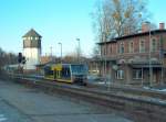 DB Burgenlandbahn 672 911-5 „Stadt Roleben“ als RB 25985 nach Naumburg (Saale) Ost im Bf Nebra; 18.02.2009