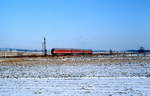 Im flachen Harzvorland passiert ein 613 im Februar 1985 das Einfahrtssignal von Hattorf (Strecke Herzberg - Northeim)