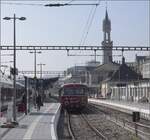 Roter Flitzer in Konstanz.

Rückfahrt nach Singen zur Tränke. September 2021.