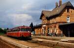 Die DB-Nebenbahn zwischen Weinheim und Fürth war früher nicht nur wegen ihrer Uerdinger Schienenbusse ein Schmuckstück...Auch solch ein Bahnhof war nicht zu verachten.