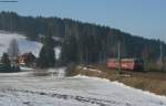 VS 97 605 der ZHL und 796 625-2 der Efz als Tunnelfahrtenzug von Triberg nach St.Georgen am km 70,0 29.12.08