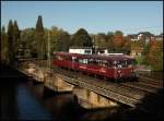 Zwei Schienenbuse berqueren am 10.10.2010 den Harkortsee bei Wetter(Ruhr).