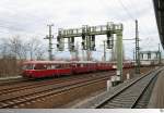 212 024-4  Jannika  der Heinrichsmeyer Eisenbahndienstleistungen UG zieht am Morgen des 15.