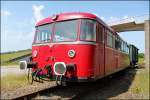 Dieser Uerdinger Schienenbus Bj.1955 der Hümmlinger Kreisbahn ist das älteste, erhaltende Exemplar der Bauart VT98 (9514)  Hier gab es zu Pfingsten 2014 eine Sonderfahrt vom Bohnenburger