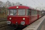 Revier Sprinter Schienenbus (798 677 und 798 007) am 12.12.2015 in Gladbeck West und fuhr weiter nach Xanten.