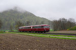 798 652+996 257+998 896 Sonderfahrt von den Verkehrsfreunden Stuttgart in Zusammenarbeit mit der RAB.Aufgenommen bei Bad Urach am 17.4.2016.