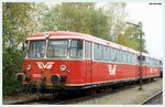 Betriebsruhe für EVB Schienenbus 166 und 160 am 27.10.1996 im Bahnhof Bremervörde.