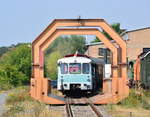 772 008-8 ehemals wohl 772 414-9 der Eisenbahnfreunde Treysa steht in Klstermansfeld bei Malowa abgestellt.