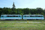 Die  Ferkeltaxen  771 007-2 & 771 065-0 waren im August 2021 am Heringsdorfer Bahnhof abgestellt.