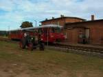 DB OBS 772 141-8 + 772 140-0 als DPE 99816 von Naumburg (Saale) Hbf nach Smmerda beim Halt in Kirchscheidungen; 07.09.2008