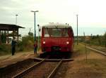 DB OBS 772 141-8 + 772 140-0 als DPE 99816 von Naumburg (Saale) Hbf nach Smmerda beim Halt in Freyburg (Unstrut); 07.09.2008