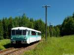 Am Vormittag des 14.06.2009 sind 772 367 und 772 312 als DPE 89662 nahe Walthersdorf unterwegs.