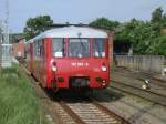 Der Neustrelitzer LVT 172 001 pendelte wieder den ganzen 02.Juni 2013 zwischen Bergen/Rgen und Lauterbach Mole.Hier fuhr der LVT als PRE 81277 nach Lauterbach Mole aus Bergen/Rgen.