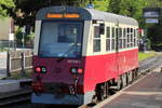 Am Nachmittag des 25.04.19 traf der HB8904, gezogen von 99 7247-2, im Bahnhof Wernigerode-Westerntor auf den Triebwagen 187 016-1 (Halberstädter Bauart), als HSB8905 der weiter nach