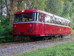 VT95 9396 der Berliner Eisenbahnfreunde e.V., Baujahr 1954 bei MAN, von keiner anderen Baureihe wurden in Deutschland mehr VT gebaut. Hier am 2.10.2021 auf der Heidekrautbahn am provisorischen Haltepunkt Märkisches Viertel am Wilhelmsruher Damm, der unweit des ehemaligen Bahnhofs Berlin-Rosenthal liegt.