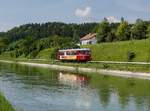 Der MAN VT 26 als RB nach Mühldorf am 25.05.2019 unterwegs bei Schalchen.