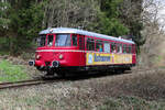 VT 26 mit der Nummer 95 80 0302 026-9 D CLB ist ein MAN Schienenbus der Chiemgauer Lokalbahn.
Zu den Osterfeiertagen ging's von Obing nach Bad Endorf hin und her. Durch Zufall im Wald kurz vor Amerang am 6.4.26 ganz fotogen vor die Linse bekommen.