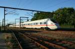 ICE 605 507-3 mit dem Abendzug nach Fredericia am 16.5.2008 in Padborg.
