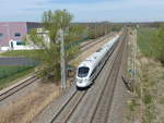 DB Systemtechnik 605 017  advanced TrainLab  als ST 76483 von Halle-Ammendorf nach Saalfeld (S), am 15.04.2020 bei Apfelstädt.