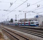 Drei Integral Triebwagen der Bayerische Obelnadbahn nach Lenggries,Bayrischzell und Tegernsee am Münchner Heimeranplatz am 13.1.2018.
